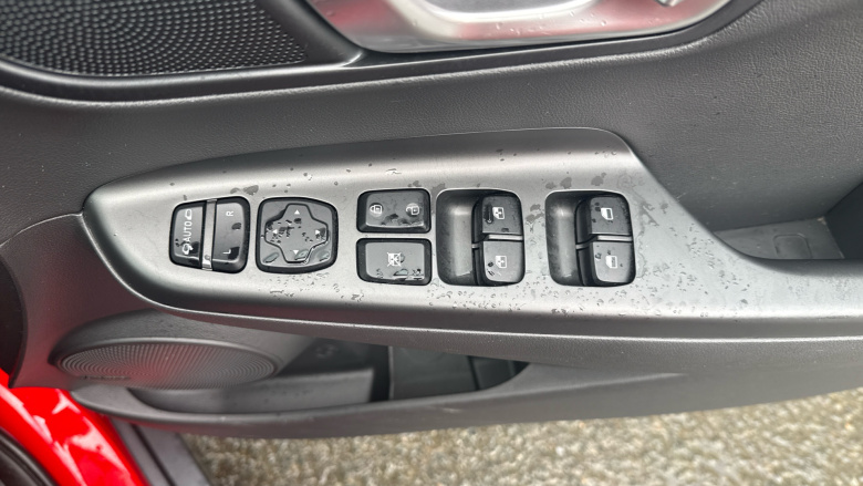 Hyundai KONA 150kW Ultimate 64kWh 5dr Auto Electric Hatchback